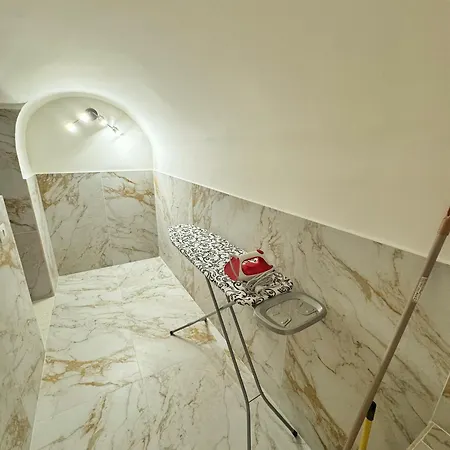 Apartament Cyo 1 *